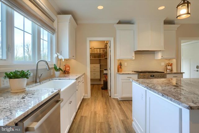 342 PENNINGTON DRIVE, Mechanicsburg, PA 17055
