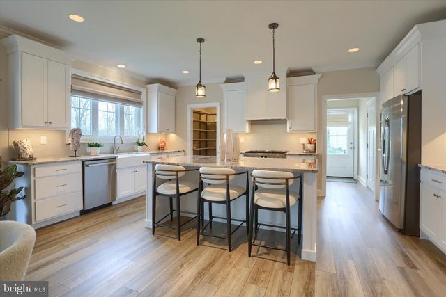 342 PENNINGTON DRIVE, Mechanicsburg, PA 17055