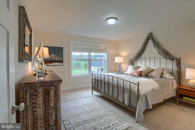 342 PENNINGTON DRIVE, Mechanicsburg, PA 17055