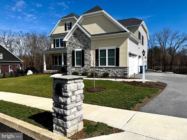 342 PENNINGTON DRIVE, Mechanicsburg, PA 17055