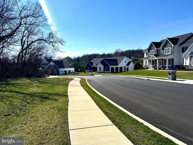 342 PENNINGTON DRIVE, Mechanicsburg, PA 17055
