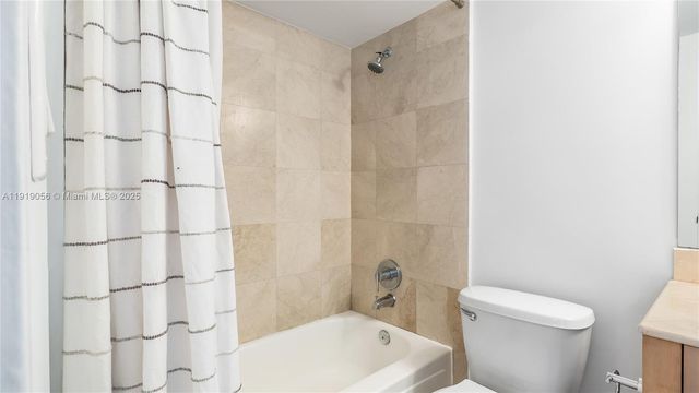 10275 Collins Ave 905, Bal Harbour, FL 33154