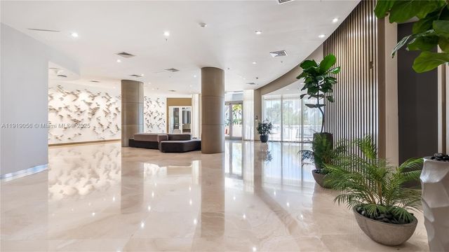 10275 Collins Ave 905, Bal Harbour, FL 33154