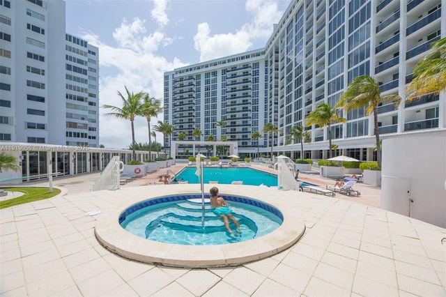 10275 Collins Ave 905, Bal Harbour, FL 33154