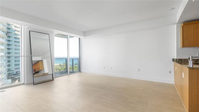 10275 Collins Ave 905, Bal Harbour, FL 33154