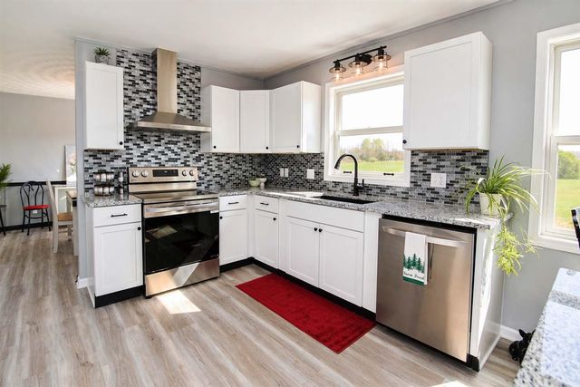 451 27th Street, Allegan, MI 49010