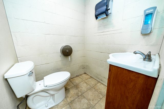 4714 S Cicero Avenue, Chicago, IL 60638