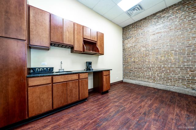 4714 S Cicero Avenue, Chicago, IL 60638