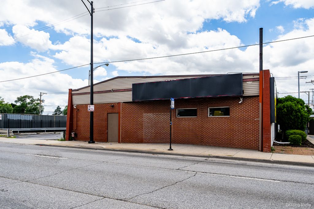 4714 S Cicero Avenue, Chicago, IL 60638