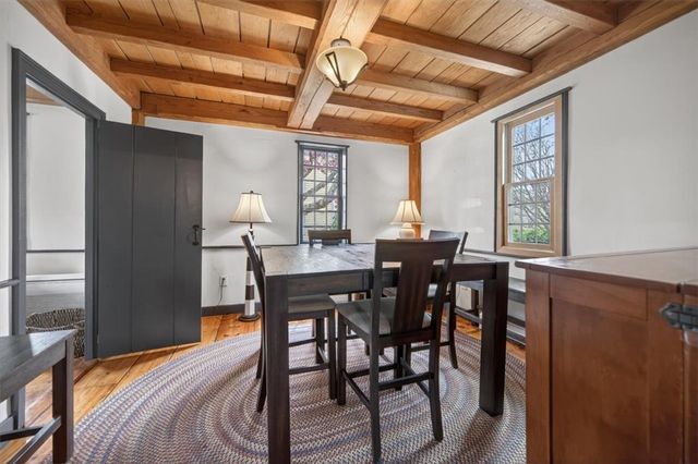9 Thames Street, Newport, RI 02840