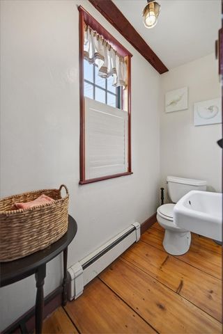 9 Thames Street, Newport, RI 02840