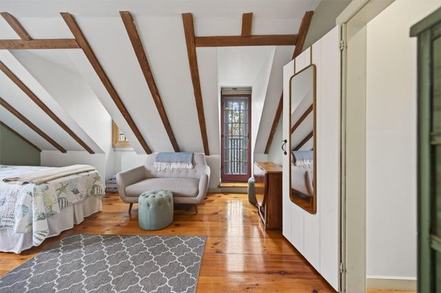 9 Thames Street, Newport, RI 02840