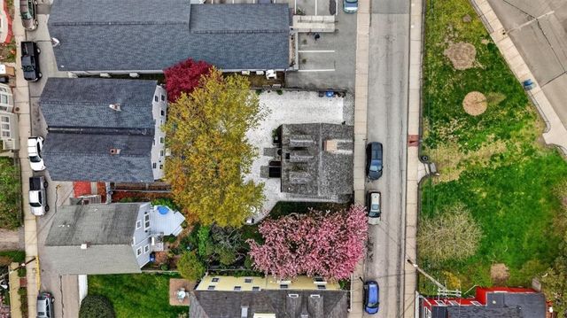 9 Thames Street, Newport, RI 02840