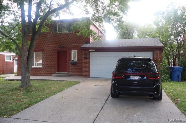 29275 Roan Drive, Warren, MI 48093