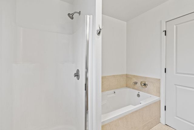 224 Volunteer Park Lane, Redmond, OR 97756