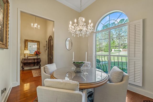 18716 Oakbrook, Tyler, TX 75703