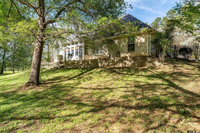18716 Oakbrook, Tyler, TX 75703