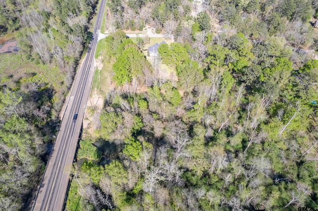 18716 Oakbrook, Tyler, TX 75703