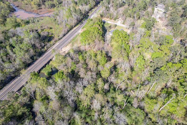 18716 Oakbrook, Tyler, TX 75703