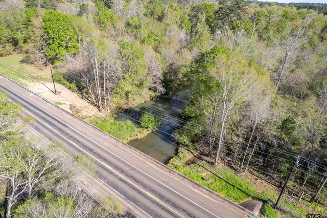 18716 Oakbrook, Tyler, TX 75703