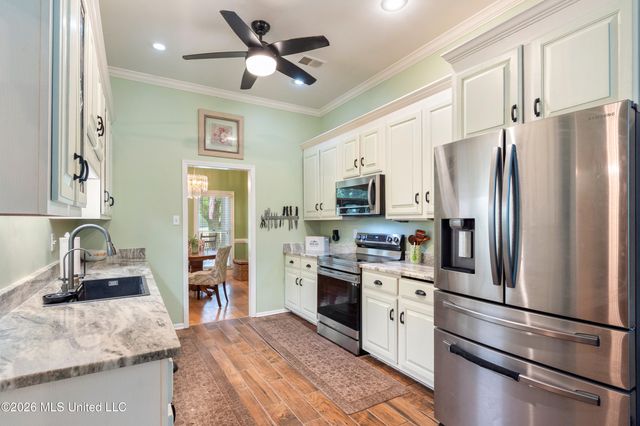 8265 Windersgate Drive, Olive Branch, MS 38654