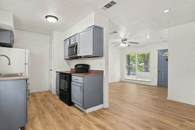 3104 Forestdale Lane, Balch Springs, TX 75180