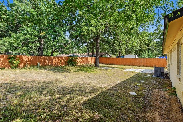 3104 Forestdale Lane, Balch Springs, TX 75180
