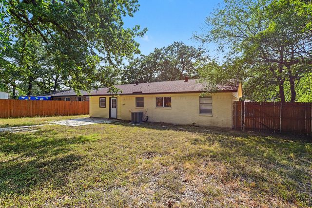 3104 Forestdale Lane, Balch Springs, TX 75180