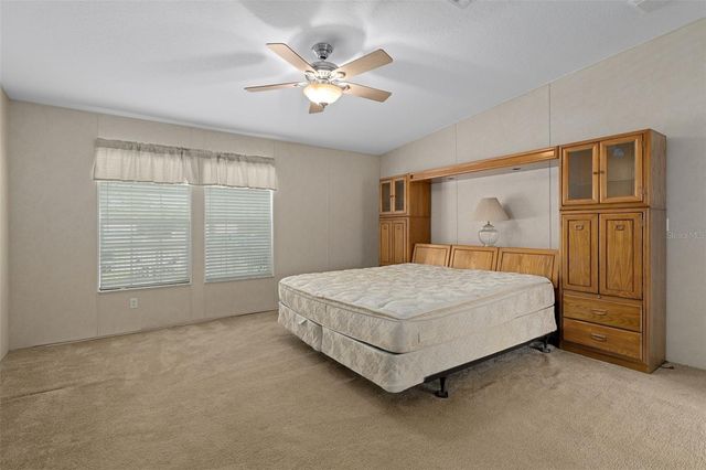 7351 W HADENOTTER LANE, Homosassa, FL 34446