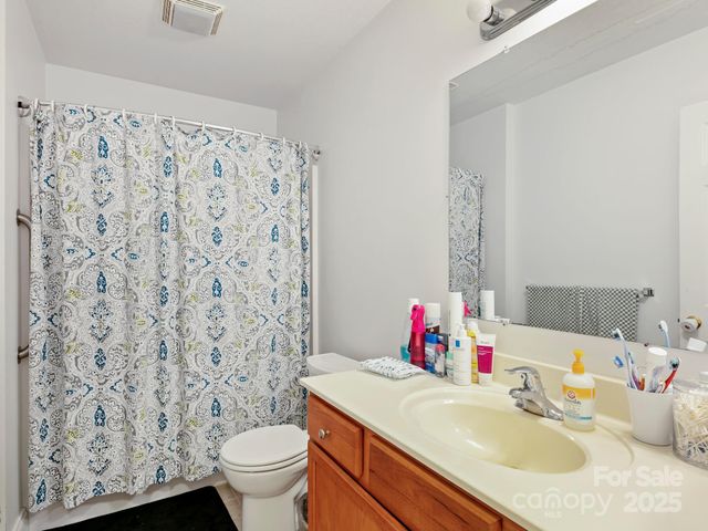 308 N Whitted Street, Hendersonville, NC 28739
