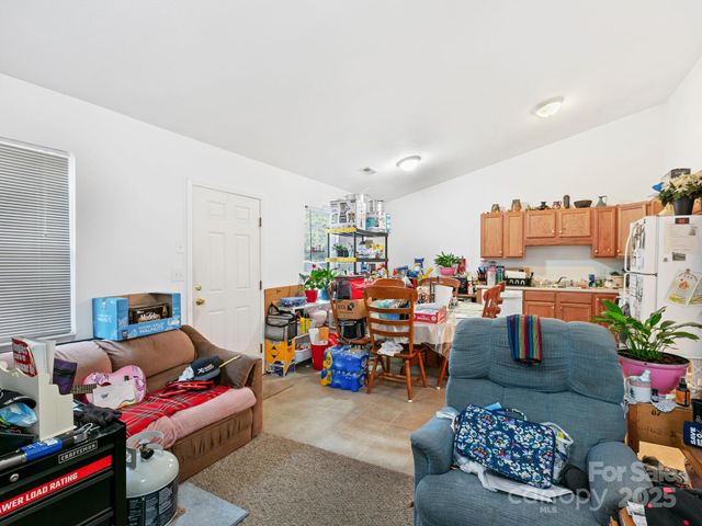 308 N Whitted Street, Hendersonville, NC 28739