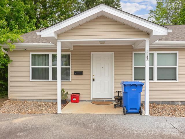 308 N Whitted Street, Hendersonville, NC 28739
