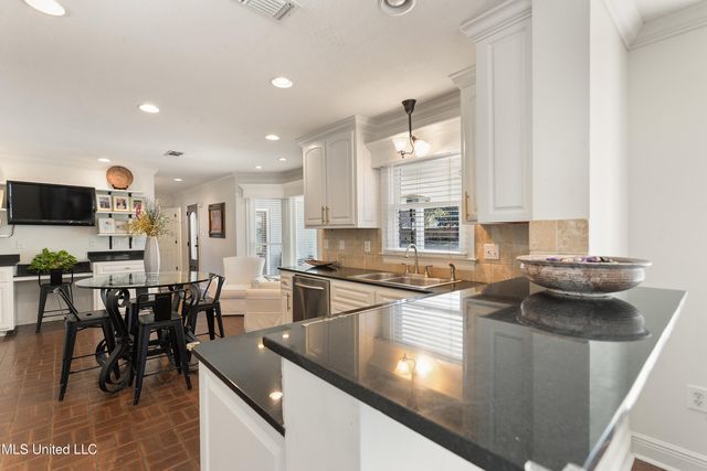 39 55th Street, Gulfport, MS 39507