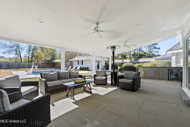 39 55th Street, Gulfport, MS 39507