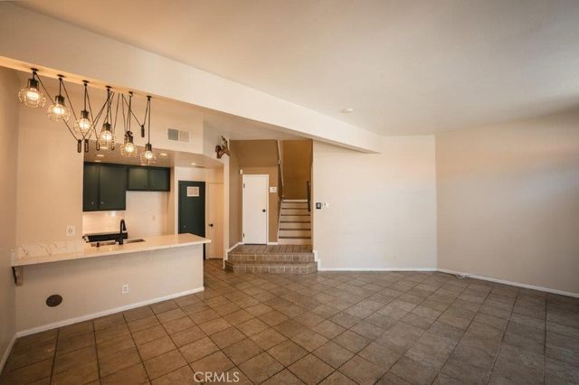 31 Blackbird Lane, Phillips Ranch, CA 91766
