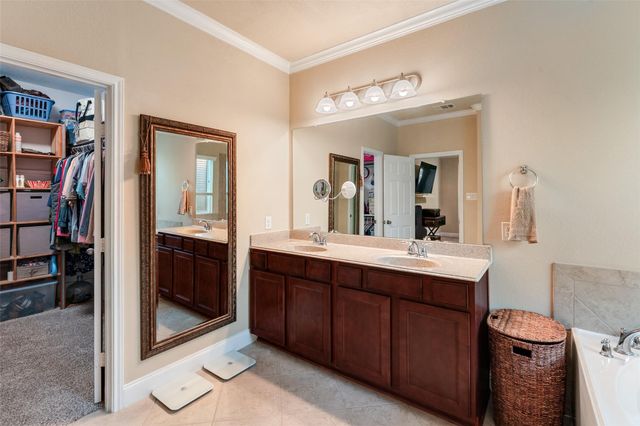 9966 Manor Spring Lane, Brookshire, TX 77423