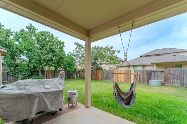 9966 Manor Spring Lane, Brookshire, TX 77423