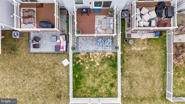 58 AVIARY RD, West Deptford, NJ 08086
