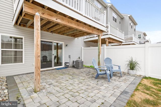 58 AVIARY RD, West Deptford, NJ 08086
