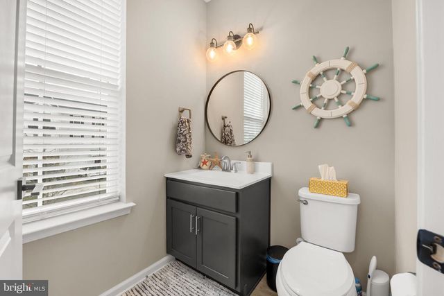 58 AVIARY RD, West Deptford, NJ 08086