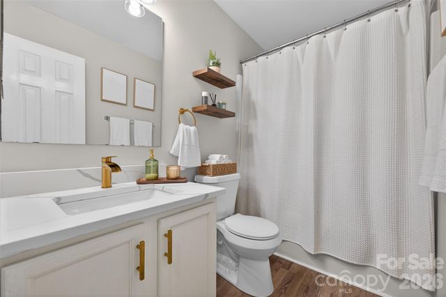 11028 Grapeyard Court, Charlotte, NC 28273