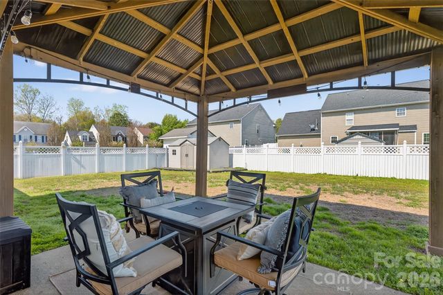 11028 Grapeyard Court, Charlotte, NC 28273