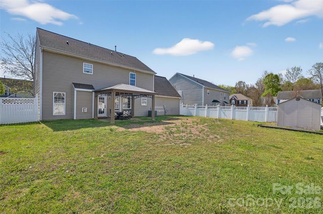 11028 Grapeyard Court, Charlotte, NC 28273