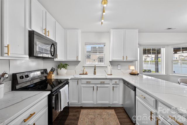 11028 Grapeyard Court, Charlotte, NC 28273