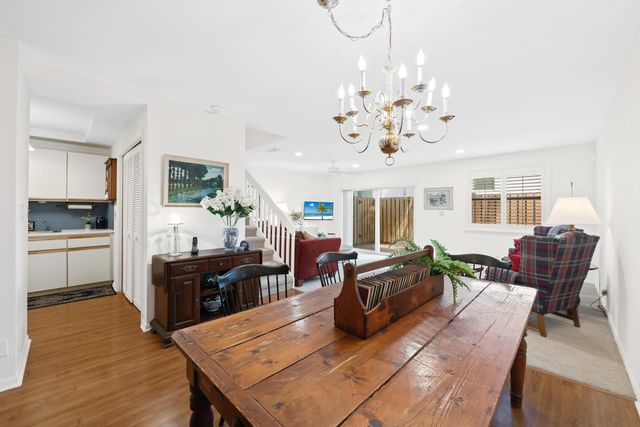 905 SE 12th Court 15, Fort Lauderdale, FL 33316