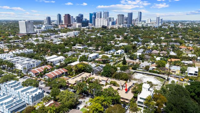 905 SE 12th Court 15, Fort Lauderdale, FL 33316