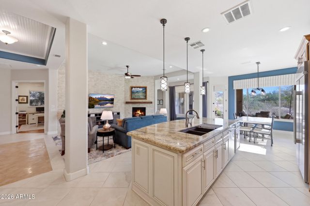 18174 W ACACIA Drive, Goodyear, AZ 85338