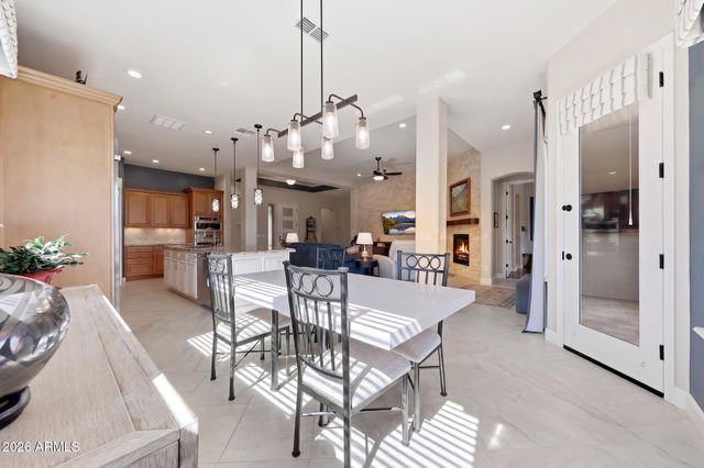 18174 W ACACIA Drive, Goodyear, AZ 85338