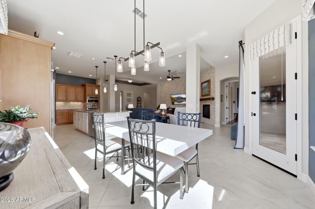 18174 W ACACIA Drive, Goodyear, AZ 85338