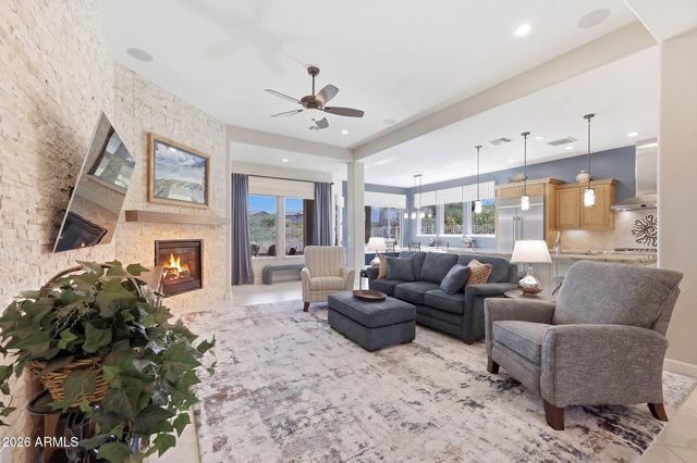 18174 W ACACIA Drive, Goodyear, AZ 85338
